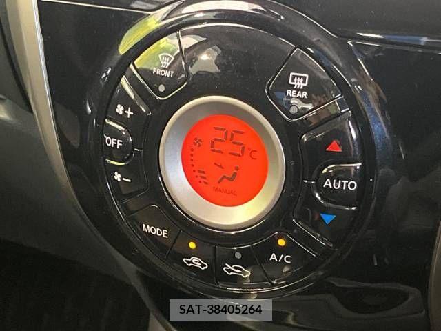 Nissan NOTE 2014-08 365397-7