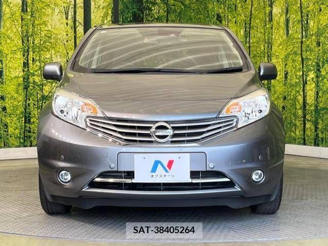 Nissan NOTE 2014-08 365397-14