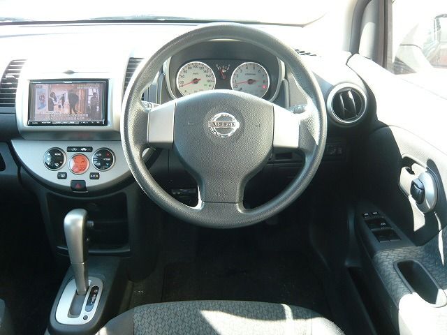 Nissan NOTE 2011-09 29061-1