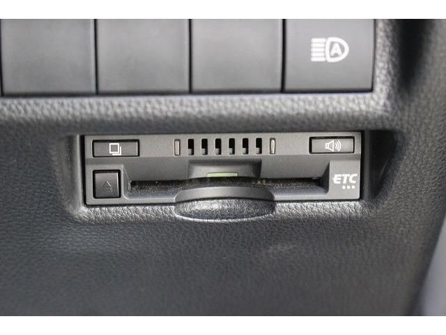 Toyota RAV4 2022-04 180725-3
