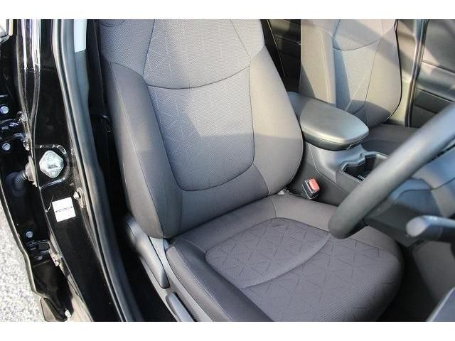 Toyota RAV4 2022-04 180725-12