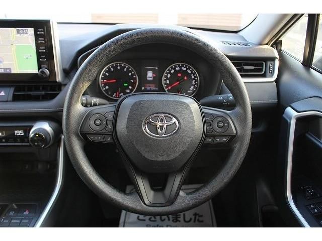 Toyota RAV4 2022-04 180725-15