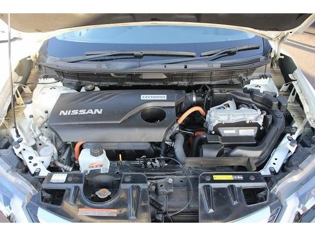 Nissan X-TRAIL 2018-06 191294-17