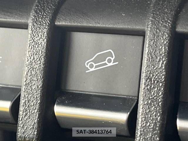 Suzuki JIMNY 2021-11 362085-7