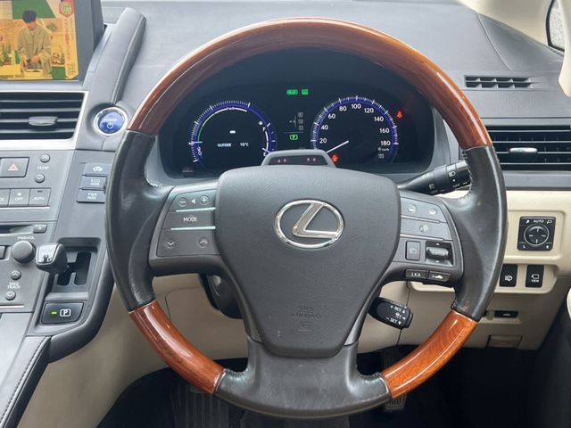 Lexus HS 2010-03 185613-12
