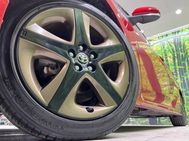 Toyota PRIUS 2018-06 187354-9