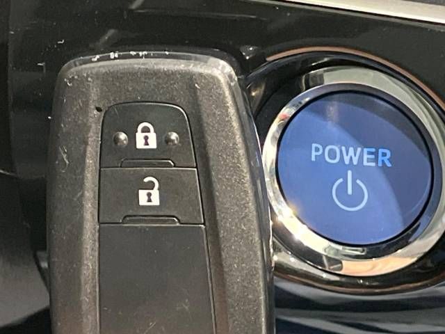Toyota PRIUS 2018-06 187354-5