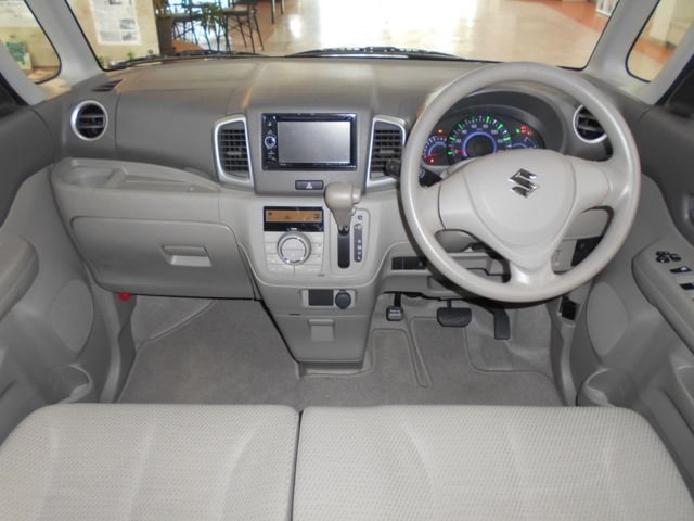 Suzuki SPACIA 2013-05 24962-2
