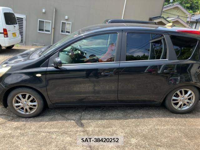 Nissan NOTE 2012-03 392981-7