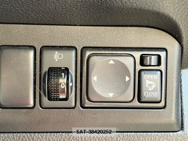 Nissan NOTE 2012-03 392981-15