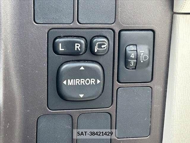 Toyota PASSO 2011-02 347004-3