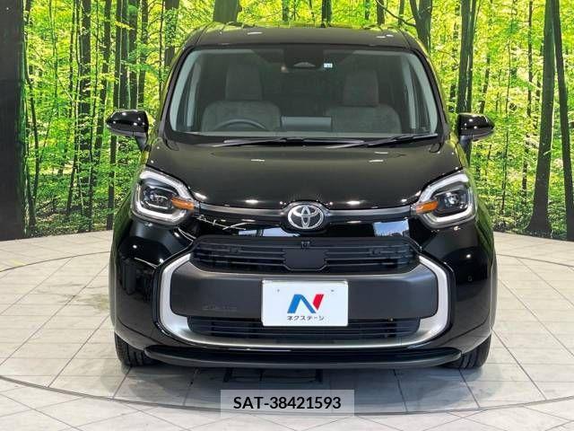 Toyota SIENTA 2022-11 313277-14