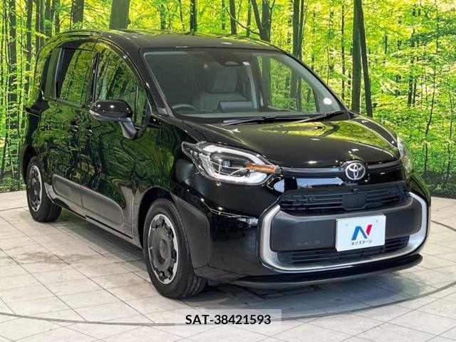 Toyota SIENTA 2022-11 313277-16