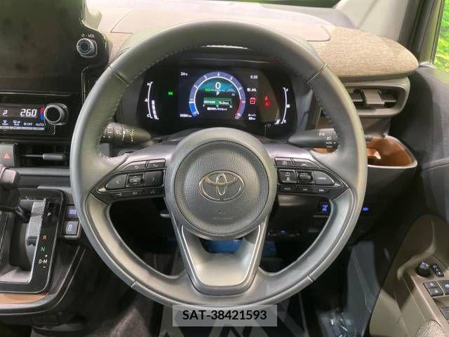 Toyota SIENTA 2022-11 313277-8