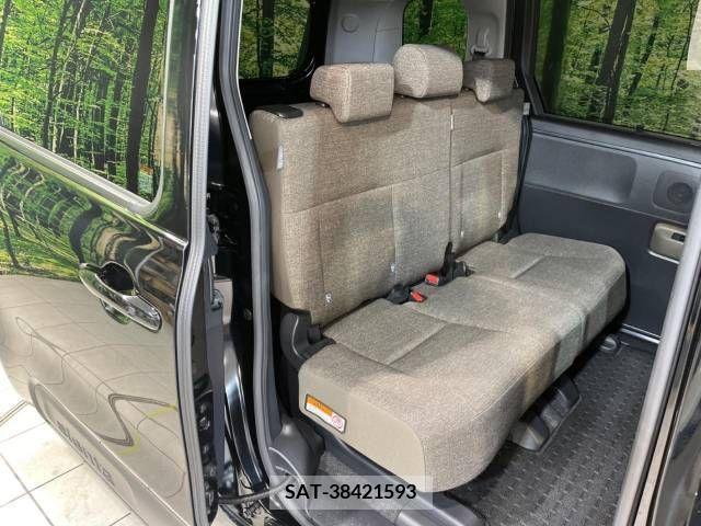 Toyota SIENTA 2022-11 313277-11