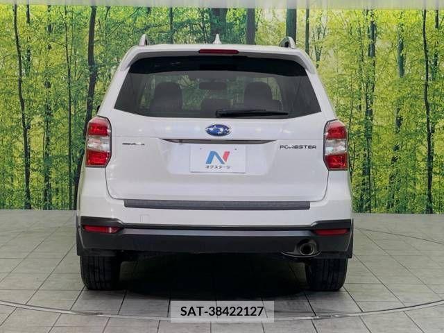 Subaru FORESTER 2015-01 210398-15