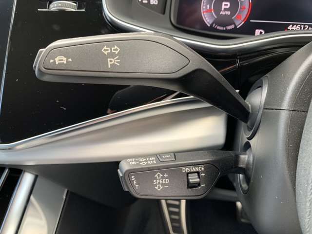 Audi Q8 2019-12 10026-13