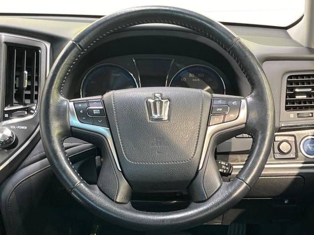 Toyota CROWN SEDAN 2014-07 191903-11