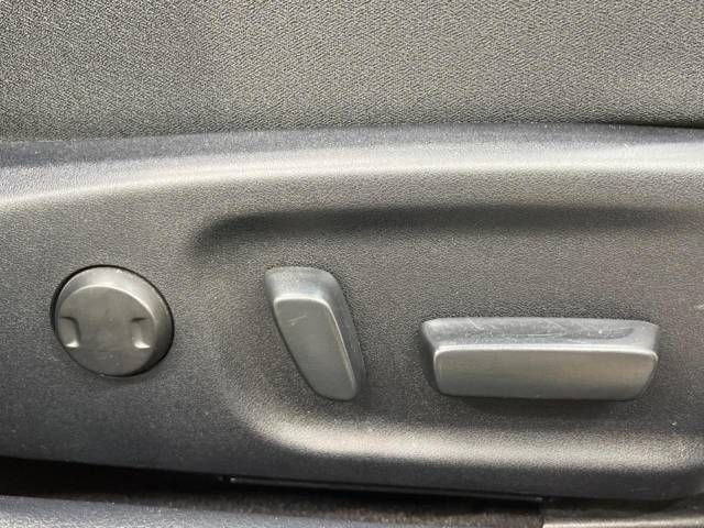 Toyota CROWN SEDAN 2014-07 191903-5