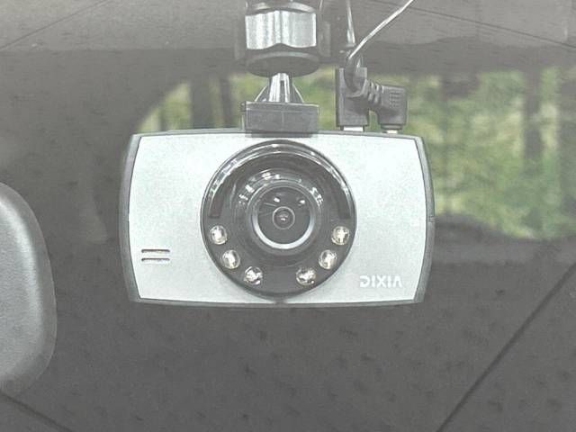 Nissan NOTE 2013-02 16820-7
