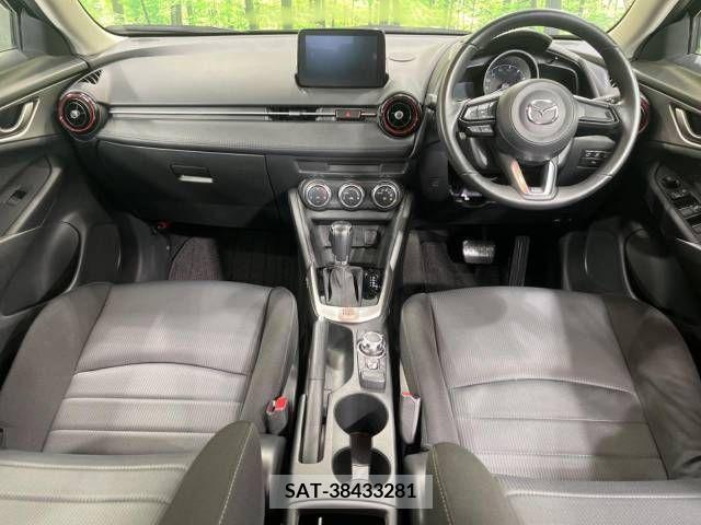 Mazda CX-3 2017-12 358486-1