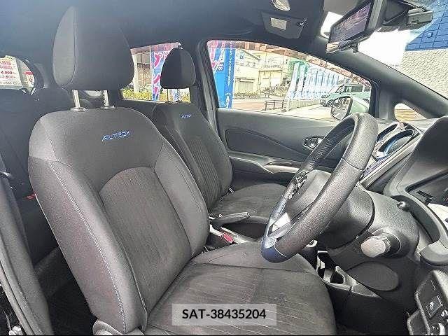 Nissan NOTE 2019-04 281734-8