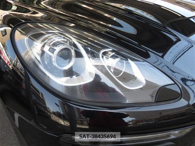 Porsche MACAN 2015-01 233395-16