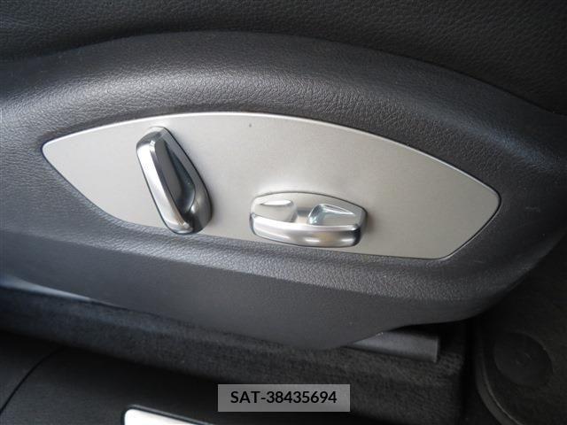 Porsche MACAN 2015-01 233395-15