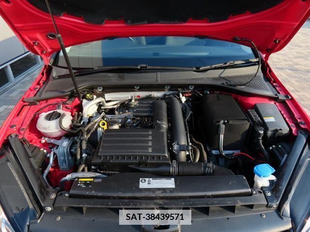 VolksWagen GOLF VARIANT 2017-08 380764-2