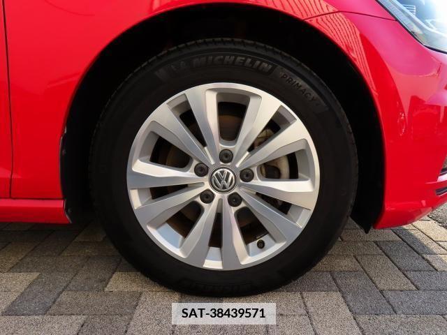 VolksWagen GOLF VARIANT 2017-08 380764-1