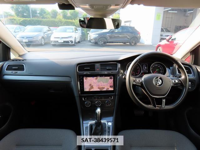 VolksWagen GOLF VARIANT 2017-08 380764-9