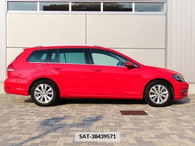 VolksWagen GOLF VARIANT 2017-08 380764-4