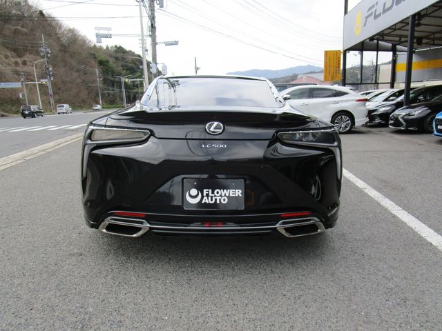 Lexus LC 2018-05 896-6