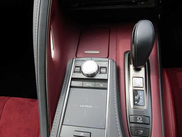 Lexus LC 2018-05 896-23