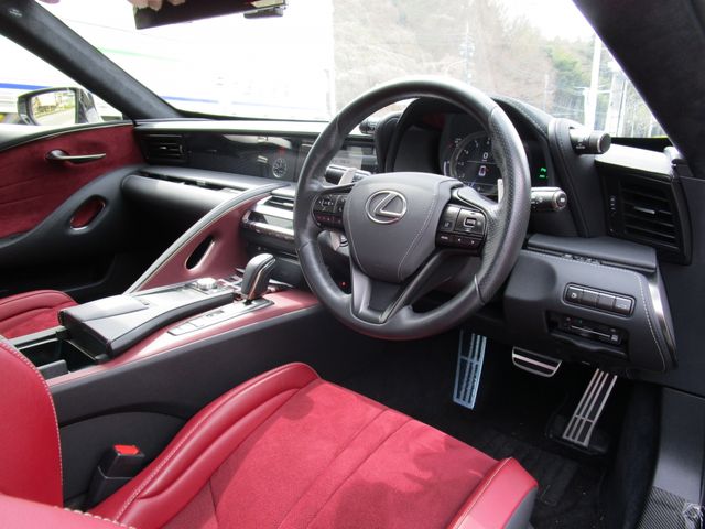 Lexus LC 2018-05 896-18