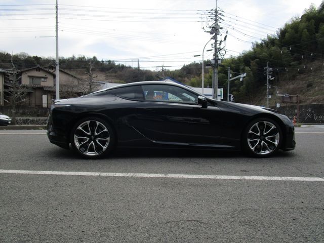 Lexus LC 2018-05 896-7