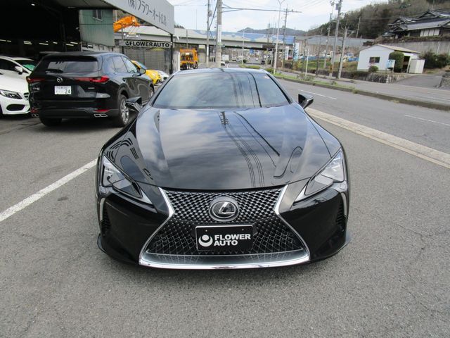 Lexus LC 2018-05 896-11
