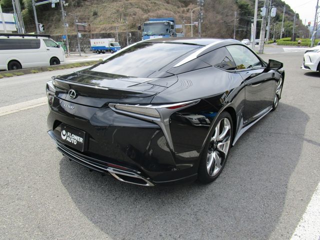 Lexus LC 2018-05 896-2