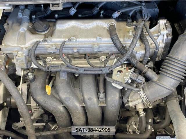 Toyota VOXY 2015-09 370308-18