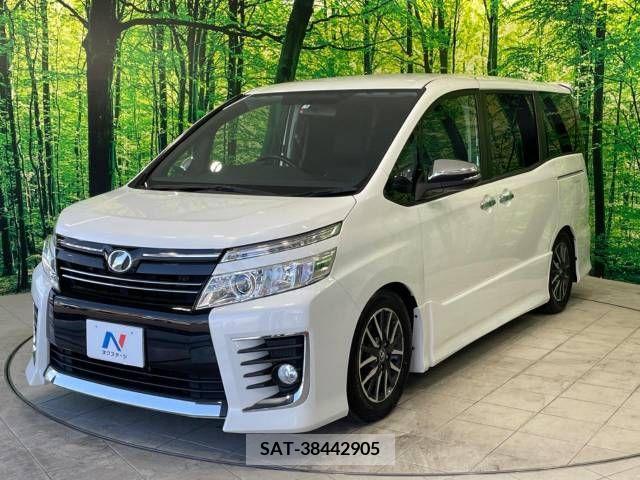Toyota VOXY 2015-09 370308-16