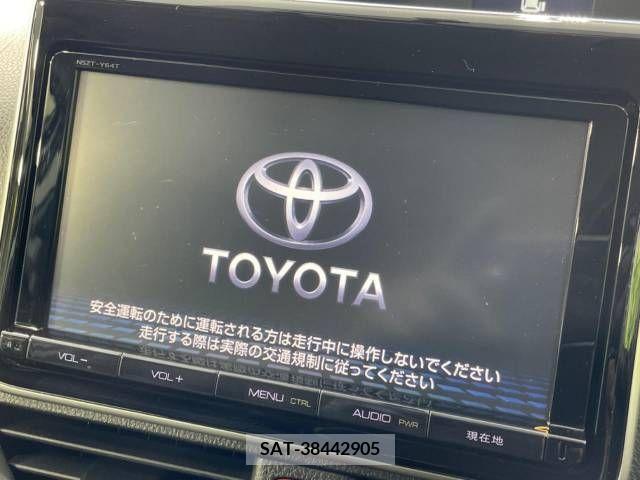 Toyota VOXY 2015-09 370308-2