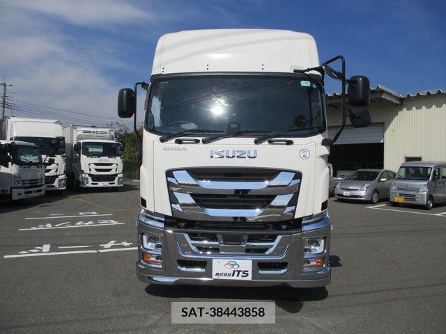 Isuzu GIGA 2021-08 251227-1