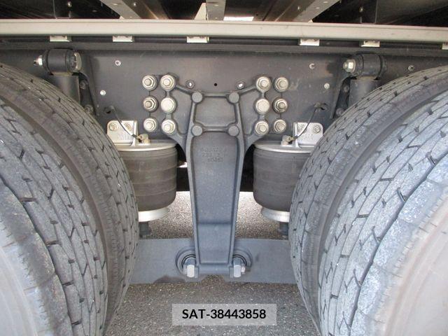 Isuzu GIGA 2021-08 251227-8