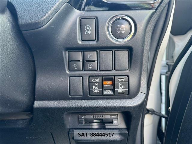 Toyota ESQUIRE 2019-07 206387-15