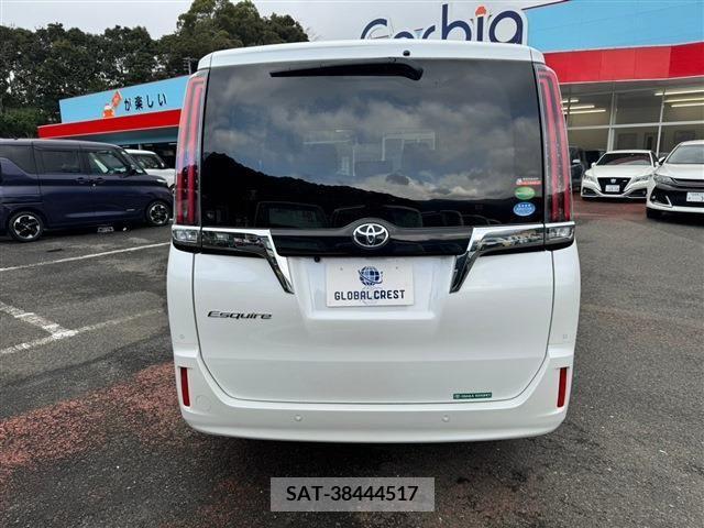 Toyota ESQUIRE 2019-07 206387-9