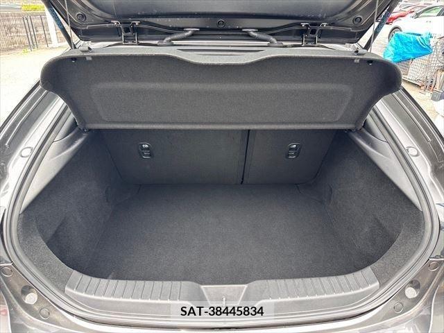 Mazda MAZDA3 2020-03 301068-9