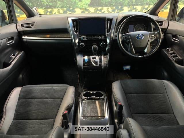 Toyota ALPHARD 2017-05 332431-1