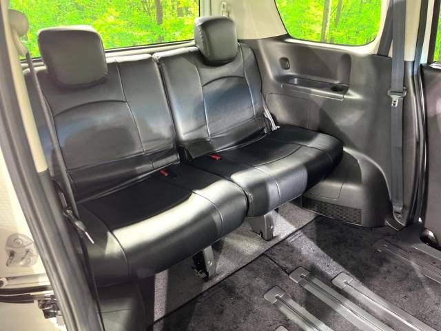 Nissan SERENA 2014-09 11647-10