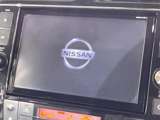 Nissan SERENA 2014-09 11647-2
