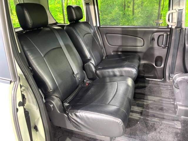 Nissan SERENA 2014-09 11647-9